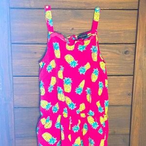 Girls zip up pineapple romper. Size 14/16